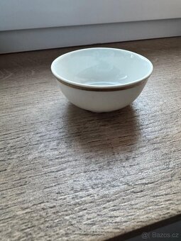 Starožitný Porcelán - 2