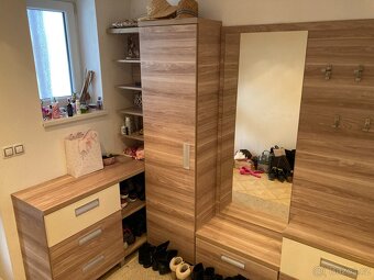 Předsíňová stěna / nábytek do předsíně/ vchod - 2