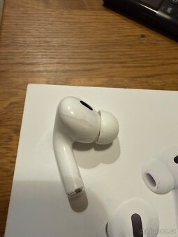 AirPods 2 Pro - 2