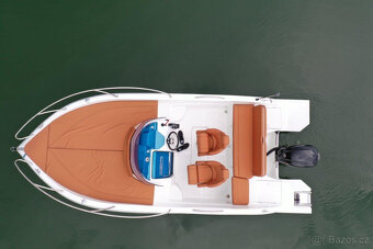 LOD KAJUTOVA BARRACUDA 595 SKLADEM - 2