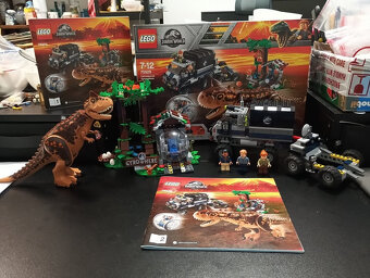 LEGO Jurassic World 75929 Carnotaurus Gyrosphere Escape +n+b - 2