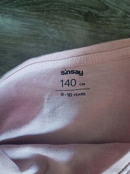 Dětské tričko vel. 134 - 2