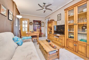 Španělsko, Prodej zařízeného 3 pokojového bytu - 2