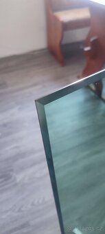 Zelené sklo pod krbová kamna 8mm - 2