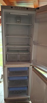 Lednice s mrazakem Indesit - 2