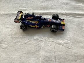 autíčko-formule - 2