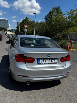 BMW 316d - F30 (2012) - 2