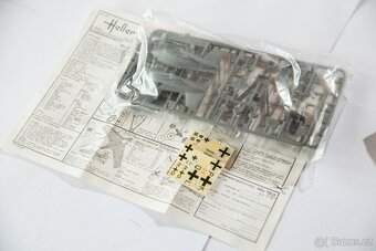 model letadla Messerschmitt ME 163 "Komet" 1/72 od Helleru - 2