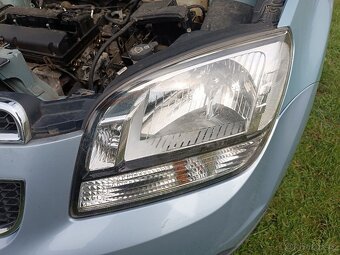 CHEVROLET ORLANDO PŘEDNI SVĚTLA - 2