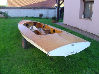Prodám plachetnici Fireball - 2