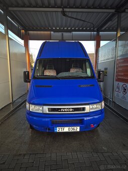 Iveco 20 míst - 2