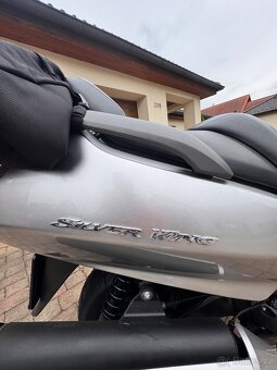 Honda Silver Wing FJS 400 - 2