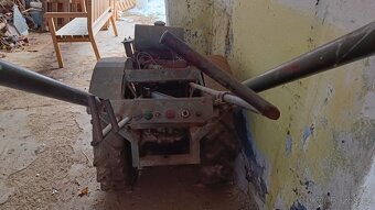 Malotraktor, fréza domácí výroby - 2