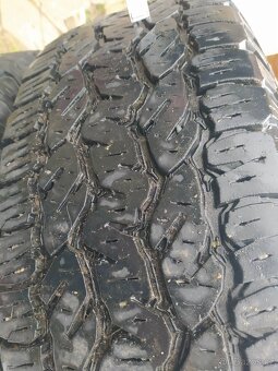 Pneu Matador Izzarda 215/70 R16 - 2