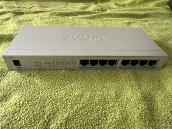 Switch Zyxel GS1008HP - 2