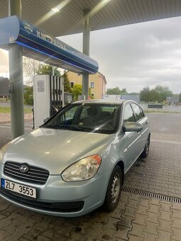 Hyundai accent 1.4 - 2