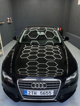 Audi A4, AUDI A4 2.0 TDI, 2010, 105kW - 2