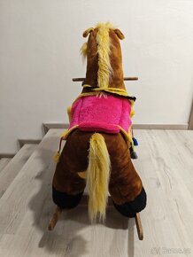 Houpací kůň - 2