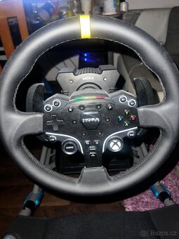 Moza racing r9 - 2