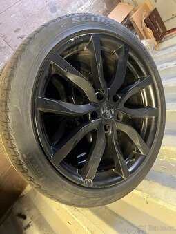 Pirelli scorpion verde 275/40/21 - 2