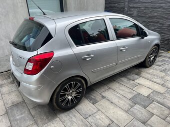 Opel Corsa 1,2 - díly - 2