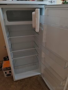 Lednice Electrolux LRB1AF23W - 2