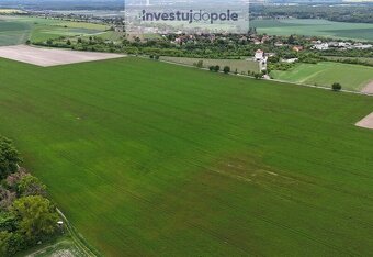 Prodej pole v k.ú. Skuhrov u Mělníka - 2