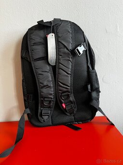 Supreme batoh - 2