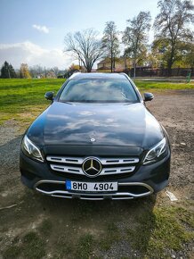 Mercedes-Benz E 220D 143 kW ALL-TERRAIN/4Matic/Tažné - 2