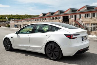 Tesla Model 3 Highland Standard Range - 2