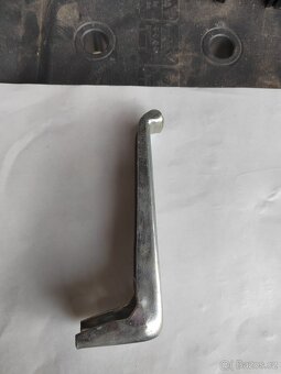 Prodám spřahovací kotvy HILTI - 2