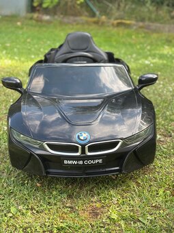 Dětské elektrické autíčko BMW i8 - 2
