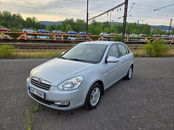 Hyundai Accent 1.4i, klimatizace, po servisu, 93tkm, top - 2