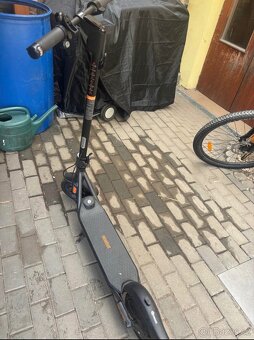 Elektrická koloběžka Ninebot kickscooter F2 - 2