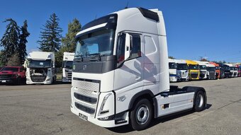 VOLVO FH 460 GLOBE XL EURO 6 TURBOCOMPOUND - 2