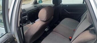 Golf 4 - 2