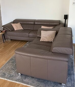 Kožené sedačky 2ks plus taburet - 2