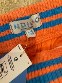 Nové nenošené kraťasy Marks & Spencer vel. 104 - 2