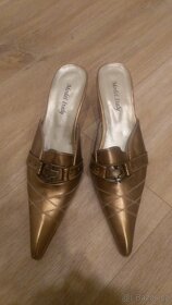 Lodičky bez paty - 2