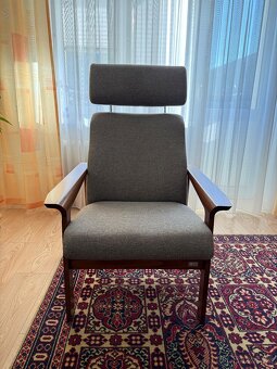 Masiv JECH - křeslo a dvoukřeslo SIRA - stav A+ - 2