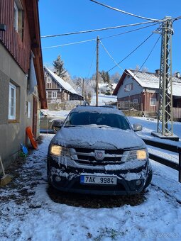 Fiat freemont 2.0 jtd 125kw 7 míst cena Dohodou - 2