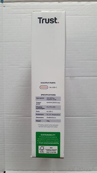 Napájecí adaptér Trust Maxo 240W GaN 4x USB-C (25413) - 2