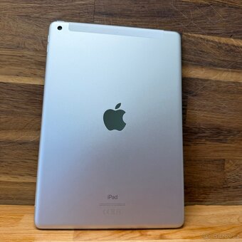 iPad 8 cellular 128GB (12 měsíců záruka) - 2