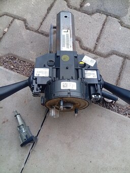 Prodám komplet tyč rizeni na škoda Octavia 2 - 2