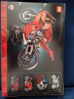 Lego 42202 Pinagale V4S - 2