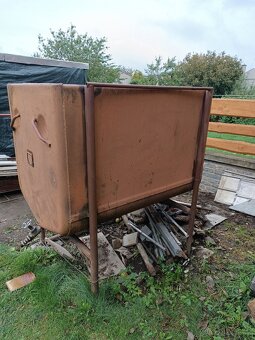 Kovová nádrž na vodu - 2