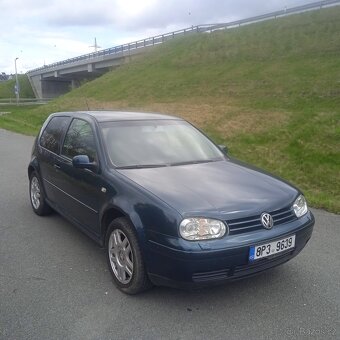 Vw Golf 1.6 74 kw - 2
