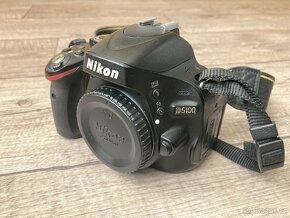Nikon D5100 + Sigma 70-200 f2.8 II APO DG Macro HSM EX - 2