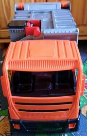 Velké popelářské auto - 2