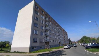 Pronájem, bytu 1+1(35m) Dvůr Králové n/L nedaleko centra - 2
